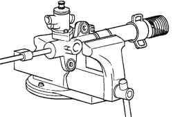 Установка корпуса клапана и кольцевой прокладки на корпус рулевого механизма