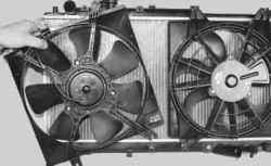 Снятие и установка электродвигателя вентилятора радиатора системы охлаждения двигателя