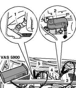 Подсоединение зарядного устройства к АКБ в багажнике