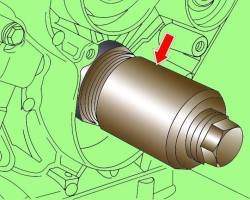 Использование оправки 3265 для установки переднего уплотнительного кольца коленчатого вала
