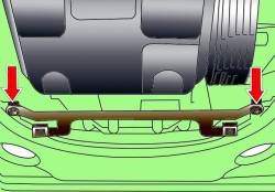 Расположение болтов крепления кронштейна нижнего брызговика моторного отсека