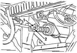 Отсоединение штока тяги вакуумного усилителя тормозного привода от педали тормоза